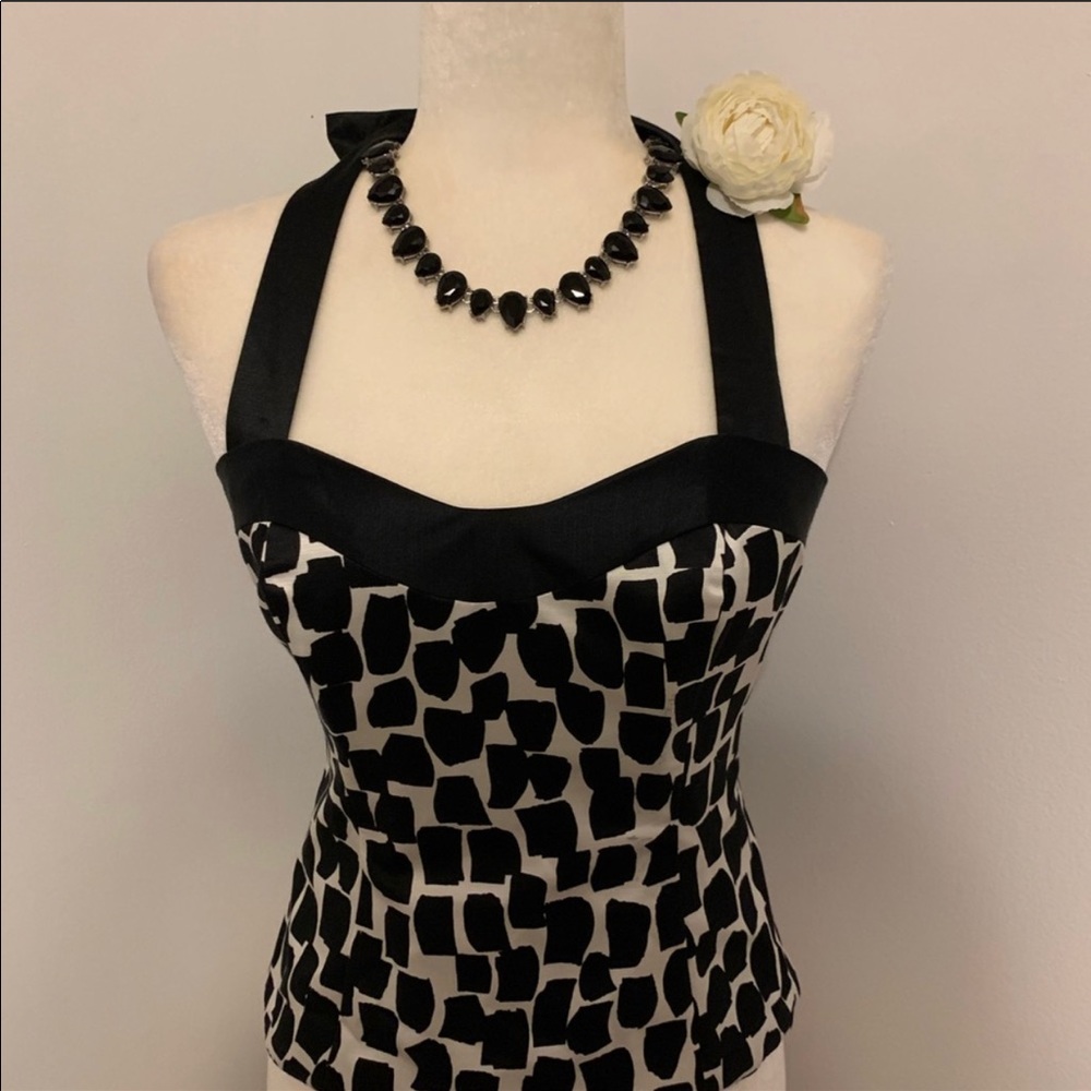 🌺WHBM sz 0 & 2 NWT beautiful silk corset tops🌺